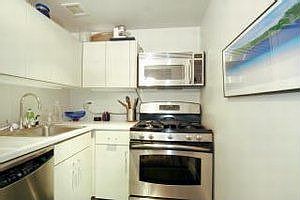 5th image of 45 W 67th St APT 11C