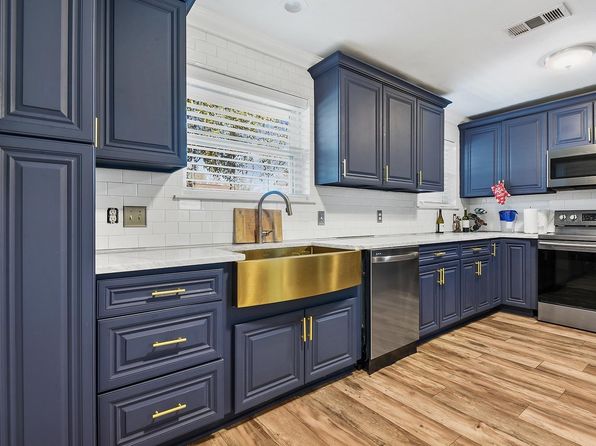 12335 Buckingham Ave