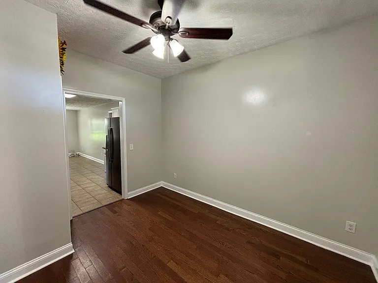 39 Taylor Way — Photo 4