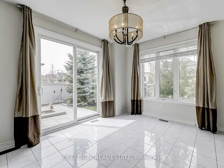 2 Bowkett Dr — Photo 10