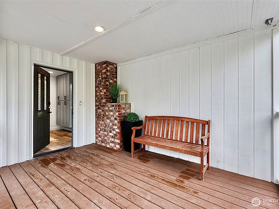 4th image of 5144 Hannegan Road