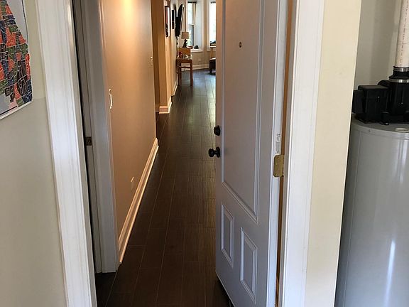 4th image of 2427 W Cortez St #1