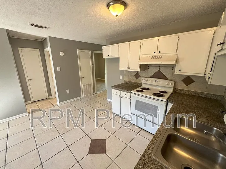 5143 Baker Blvd #C — Photo 9