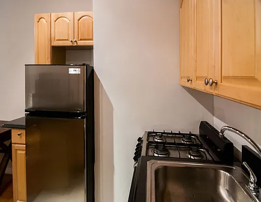 Rented by WAM Partners - William Moses Co. | media 37