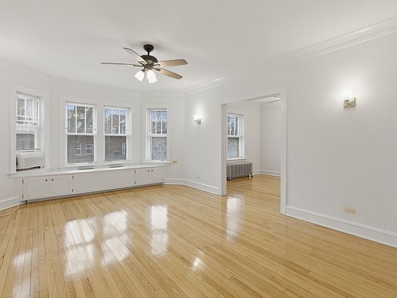 4th image of 814 Mulford St APT 1F