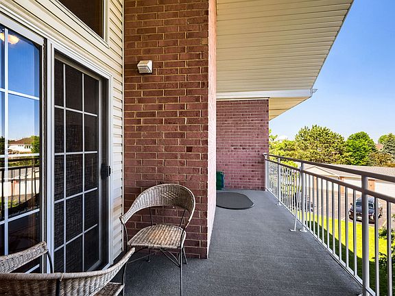 3rd image of 17920 Settlers Pond Way Unit 3A