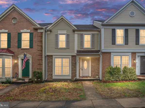 306 Batley Ct, Fredericksburg, VA 22406