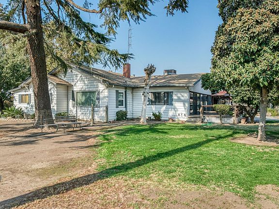 2nd image of 24181 Avenue 14