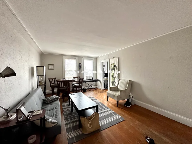 32 Gordon St #3 — Photo 10