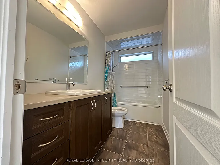 532 Supernova St — Photo 31