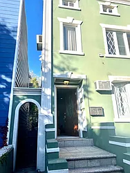 33 Devoe Street, #1
