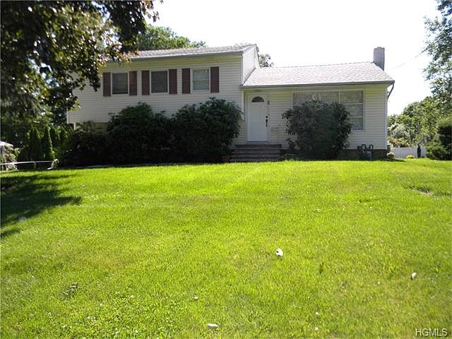1st image of 9 Butternut Dr