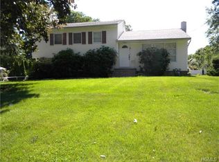 9 Butternut Dr, New City, NY 10956