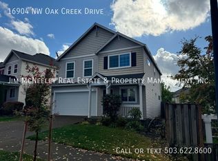 16904 NW Oak Creek Dr, Beaverton, OR 97006