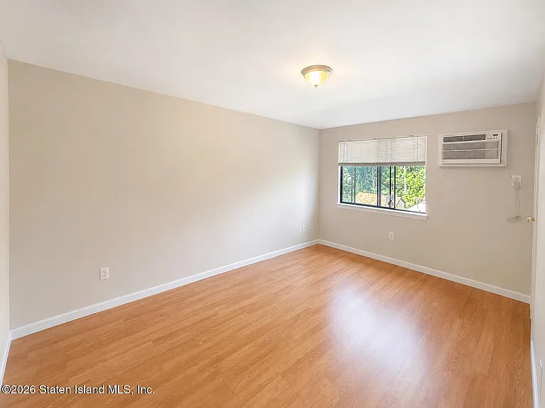 27 Luke Ct — Photo 5