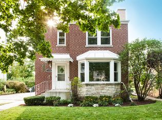 7136 N Kedvale Ave, Lincolnwood, IL 60712