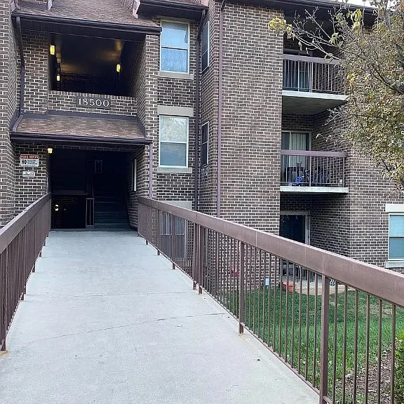 18500 Sweet Autumn Dr #304 — Photo 14