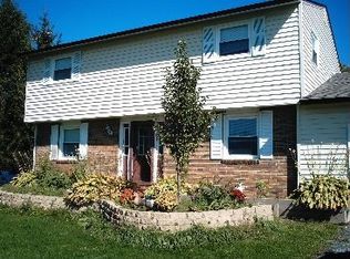 98 Kline Rd, Pennellville, NY 13132