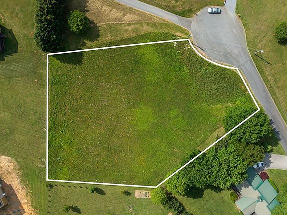 3rd image of 0 Westover Dr Lot 16