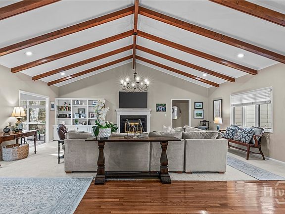 2nd image of 272 Chesterfield Road