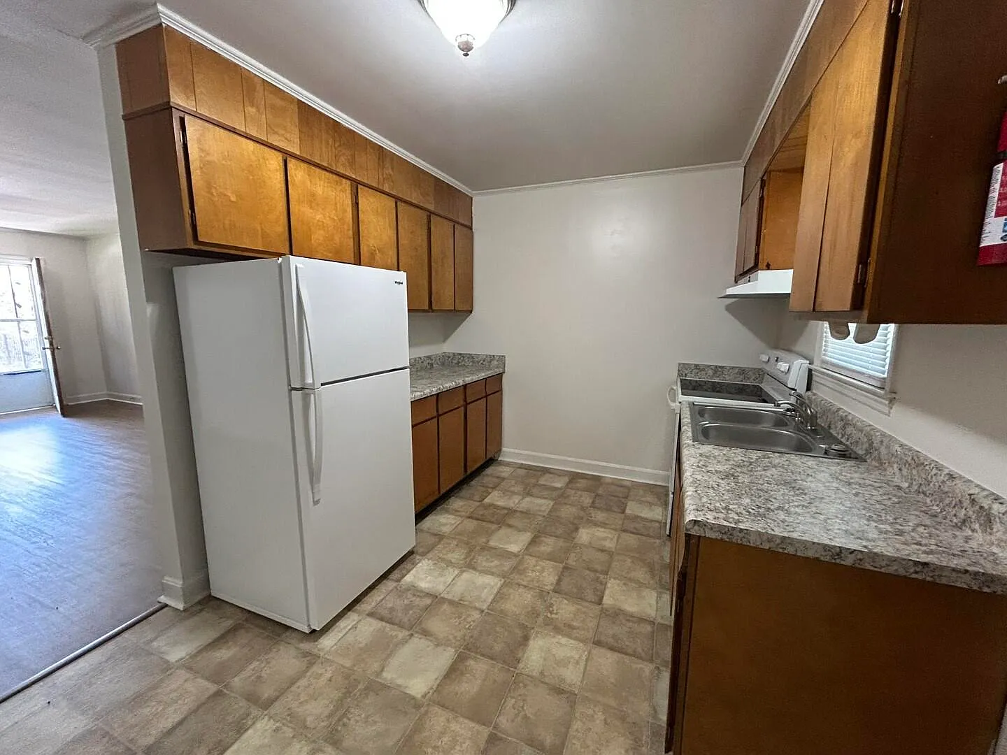 2 bed, 2.0 bath, $900 — Photo 4