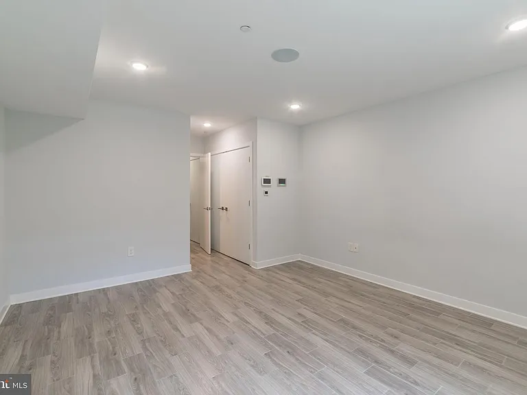 1755 N Marshall St #1 — Photo 24