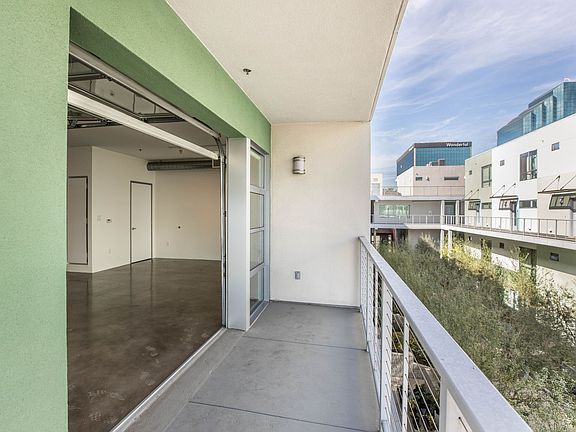 5th image of 11500 Tennessee Ave Unit 320