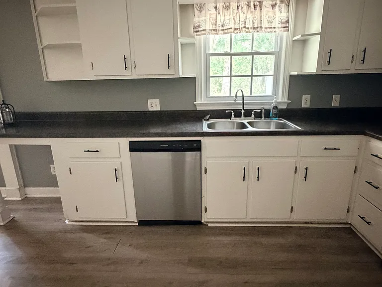1608 Salem Church Rd — Photo 14