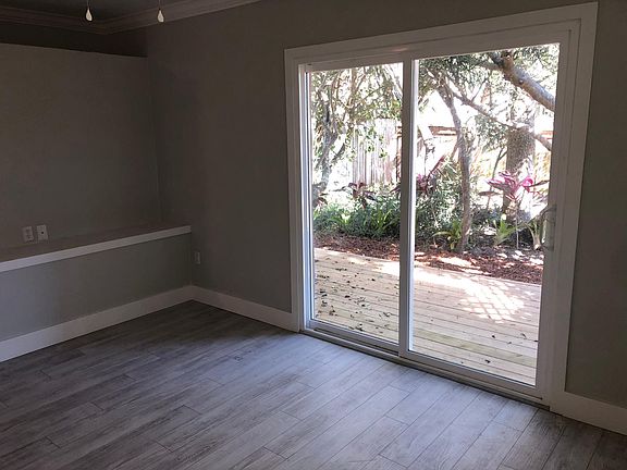 3rd image of 4123 Oriole Ave