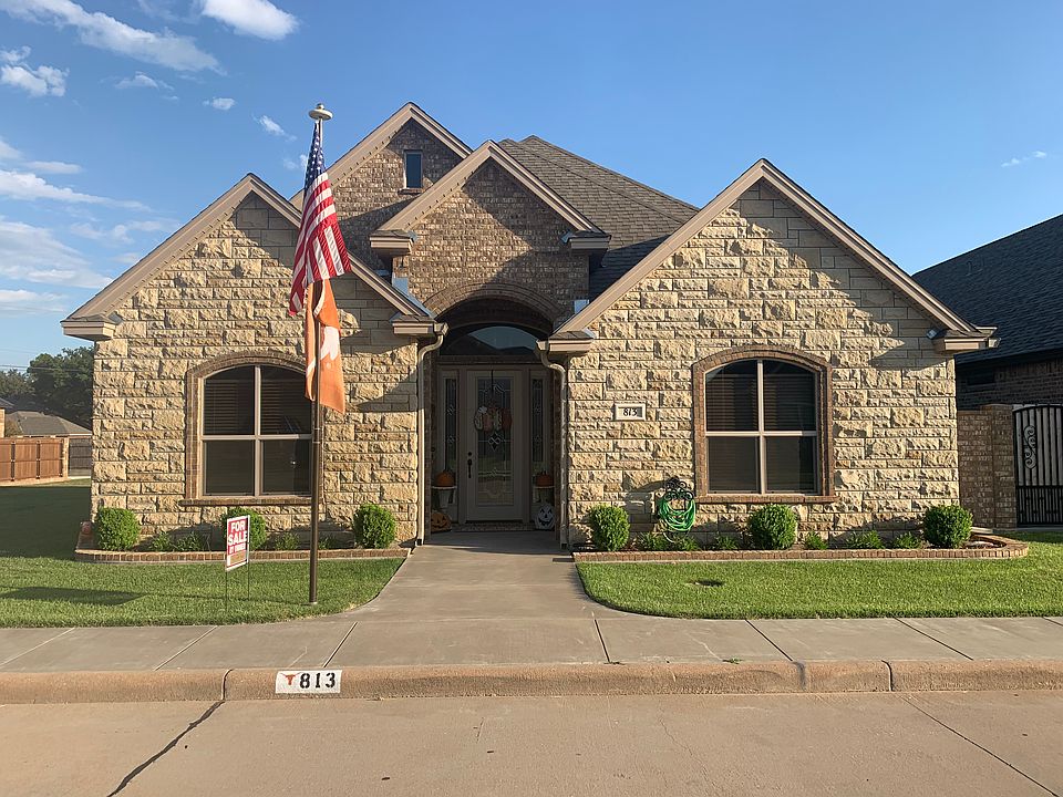 813 Coulter Dr