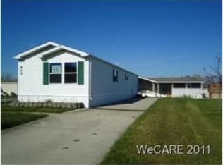 217 Pinewood Cir, Lima, OH 45804