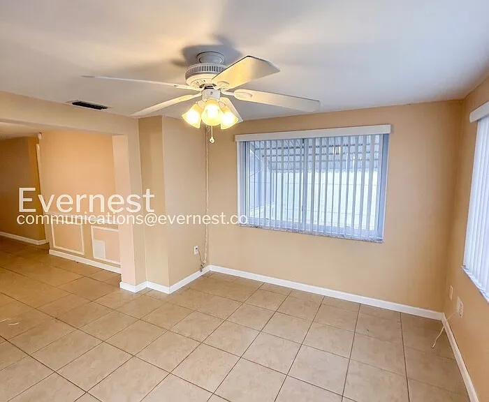 4133 Grayton Dr — Photo 9