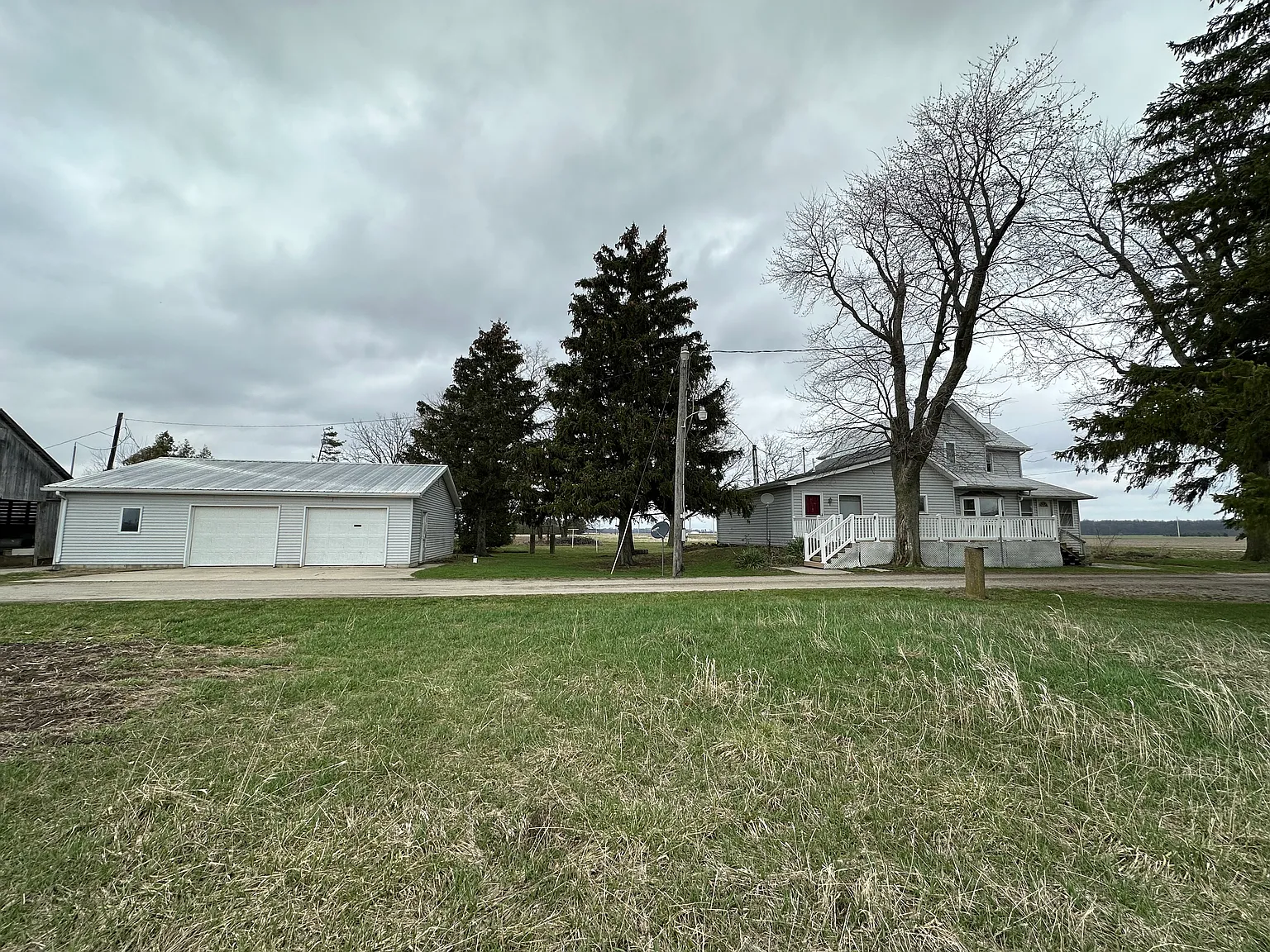 4403 Emerson Rd — Photo 2