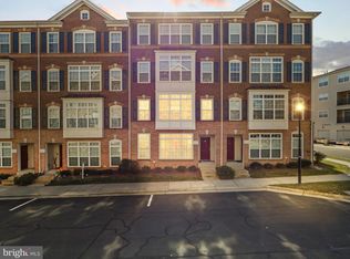 42591 Cardinal Trace Ter, Ashburn, VA 20148
