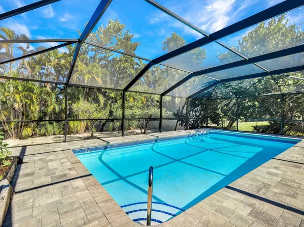 1737 Serenity Ln, Sanibel, FL 33957