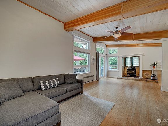 5th image of 12598 NE Munson Street