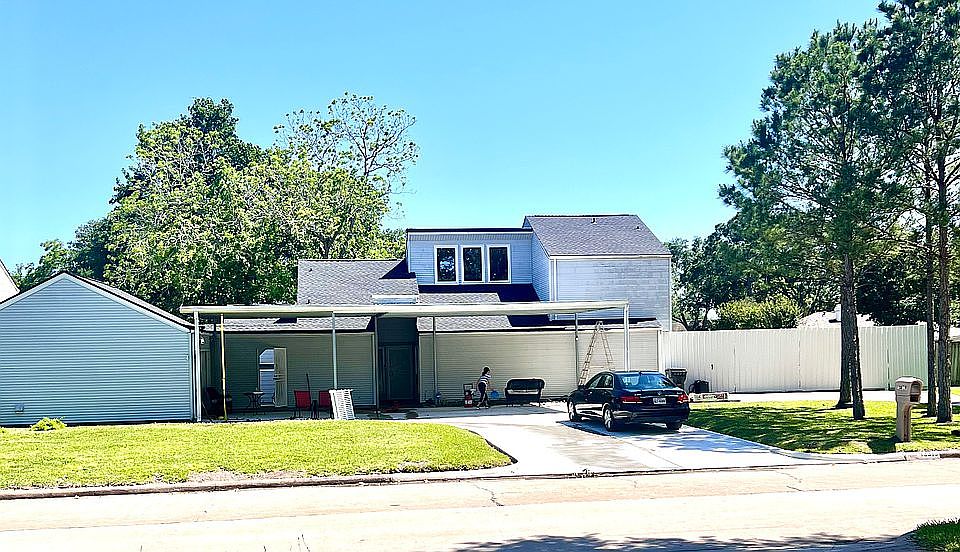 1st image of 13819 Greenway Dr