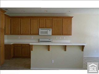 2nd image of 37771 Spruce Ct