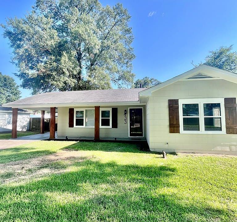1st image of 443 Reed Meadows Dr