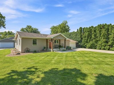 506 D St SW, Mount Vernon, IA, 52314