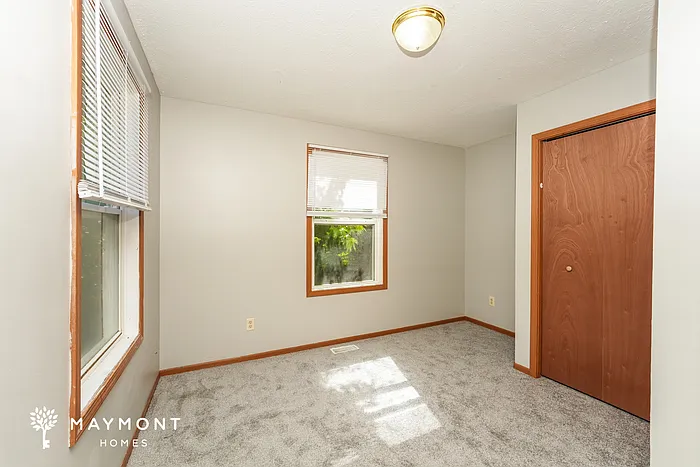 1305 Superior Ave — Photo 14