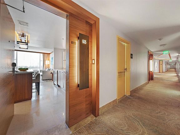 5th image of 6801 Collins Ave #618