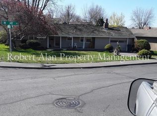 3302 SW Jay Ave, Pendleton, OR 97801