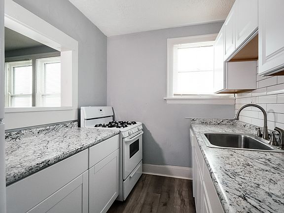 2nd image of 2425 W Clifton Ave #4