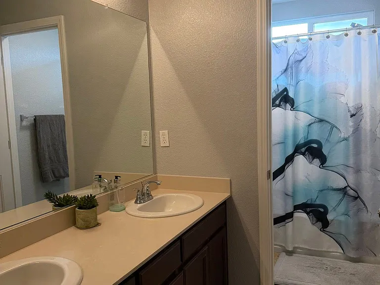 684 Brazelton Cir — Photo 8