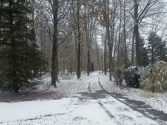 5th image of 6221 Widmer Ln