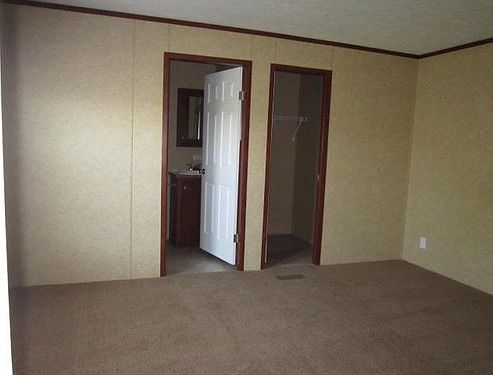 1st image of 459 Orchard Dr