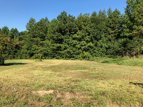 3rd image of 110 Crickets Chirp Ln