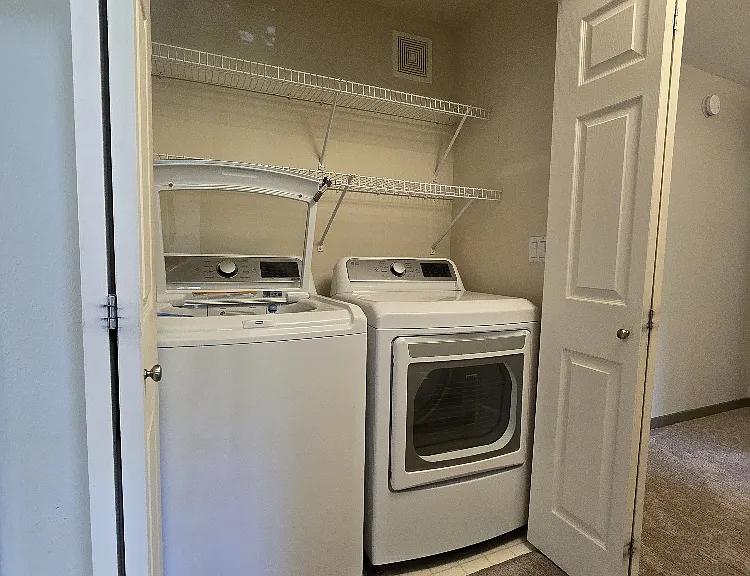 1600 W Pinebrook Blvd S #F8 — Photo 8