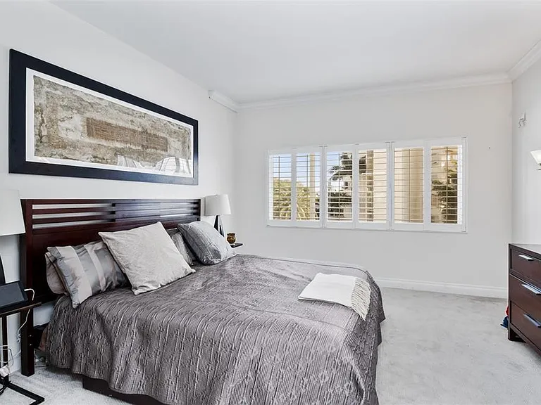 333 Sunset Dr #104 — Photo 12